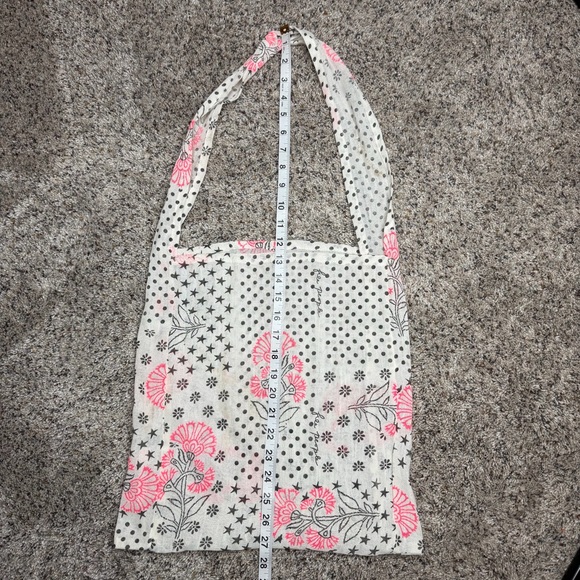 Free People Cotton Gauze Tote Bag Cream Black Pink Crossbody Shoulder Floral - Picture 5 of 5